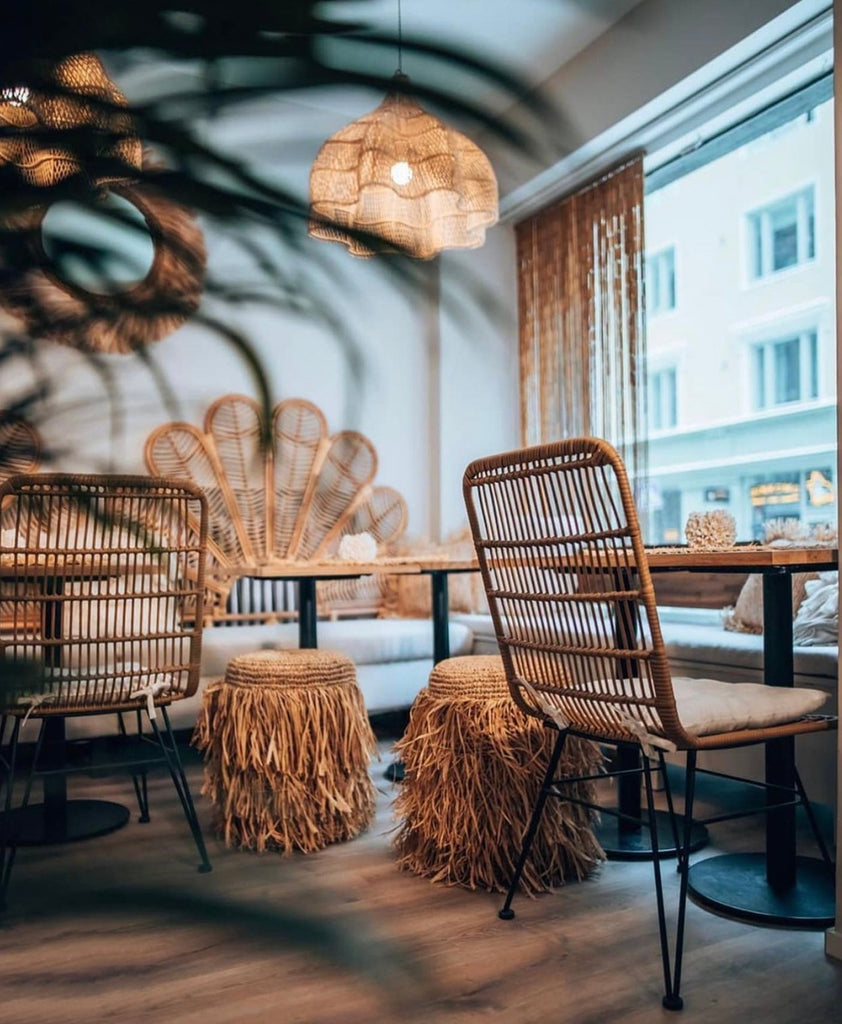 boho stolík, boho nábytok, bohémsky nábytok, boho stolička, prírodná stolička, stolček na terasu, príručný stolík