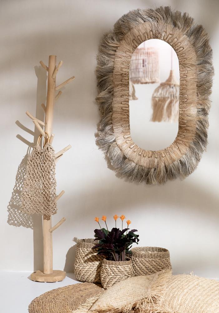 okrúhle zrkadlo na stenu,okrúhle zrkadlo natural,veľké zrkadlo,boho zrkadlo, doplnok na stenu, boho doplnok na stenu, zrkadlo na stenu, zrkadlo na zavesenie, zrkadlo z trávy, oválne zrkadlo, obrovské zrkadlo ovál, veľké zrkadlo na chodbu, veľké zrkadlo s trávou, závesné zrkadlo, luxusné doplnky do bytu